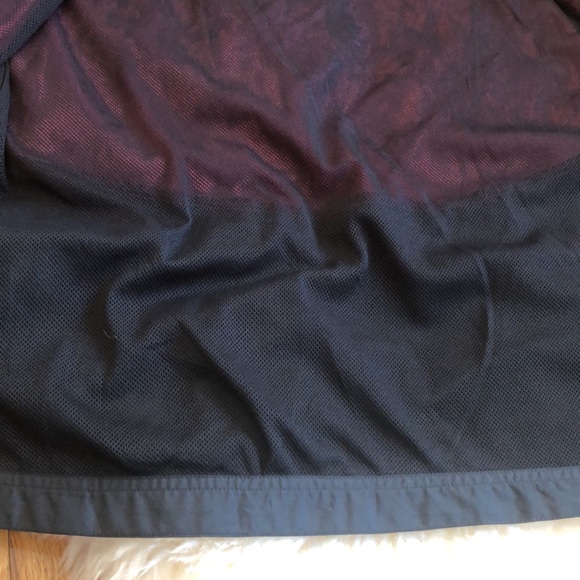 REEBOK full zip track jacket in red, black and white. Size Medium. - Picture 8 of 13